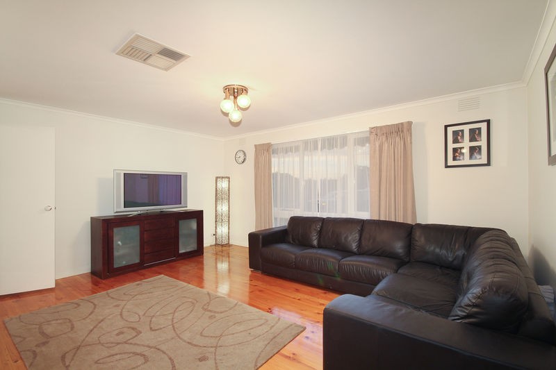 6 Wisteria Court, CLARINDA, VIC 3169