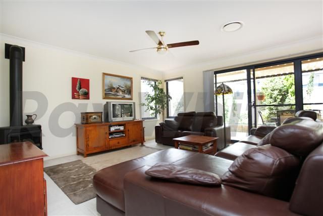 26 Waterford Way, GLENMORE PARK, NSW 2745