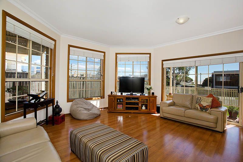 7 Wollongong Street, SHELLHARBOUR, NSW 2529