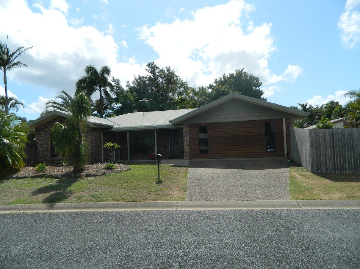 2 Leister Court, BUCASIA QLD 4750
