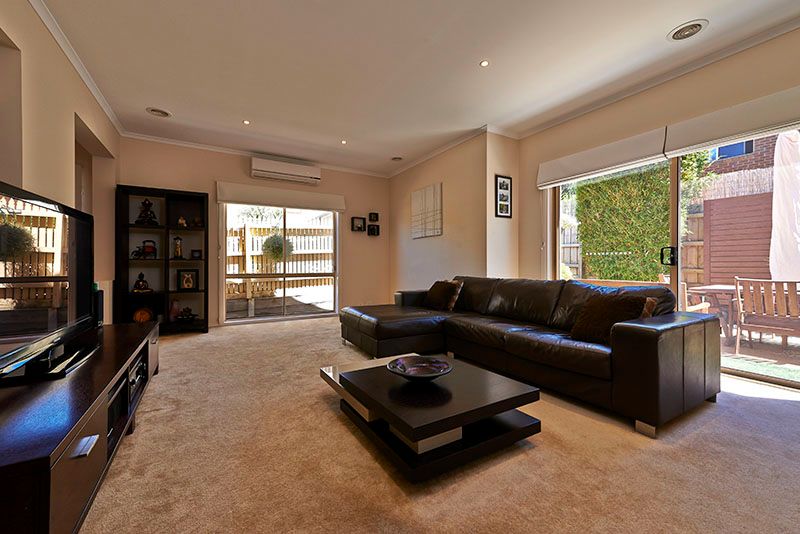 7 Cardwell Court, FERNTREE GULLY, VIC 3156