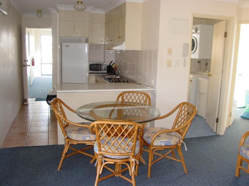 9/103-105 Frank Street, LABRADOR, QLD 4215