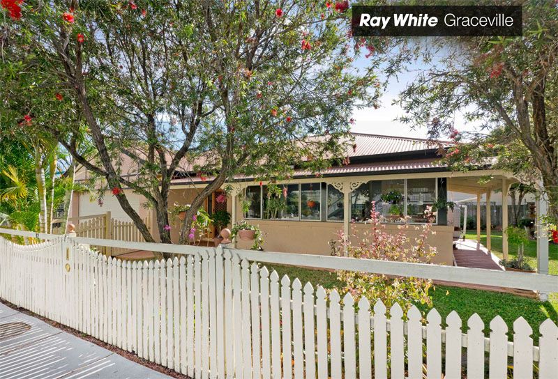 17 Blackwood Street, SHERWOOD QLD 4075