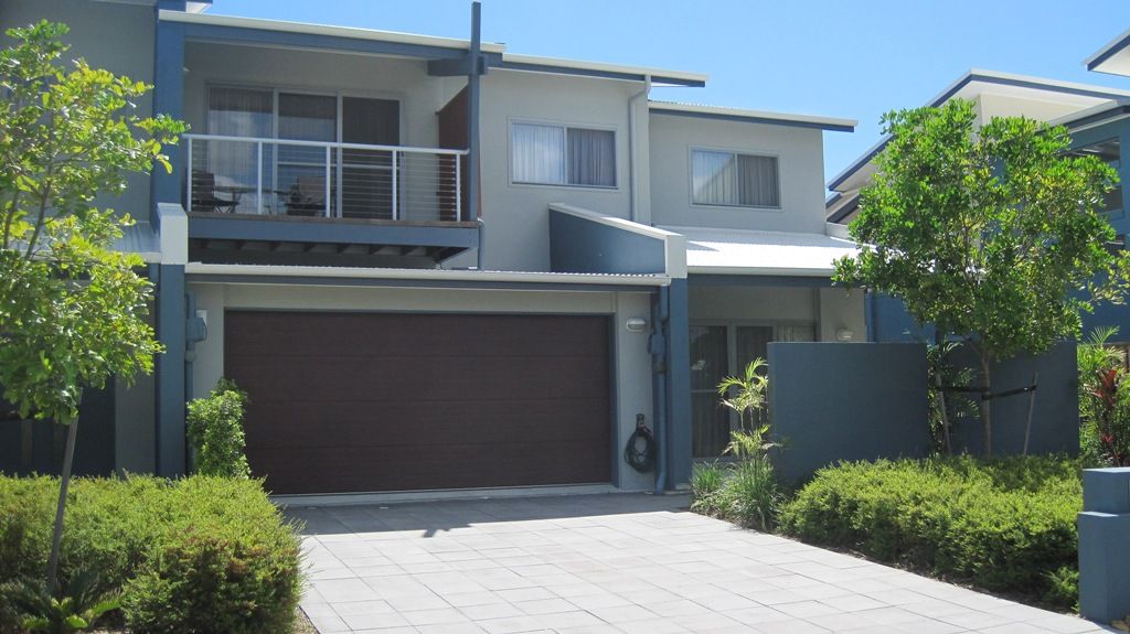 27/1 Manacor Place, COOMBABAH, QLD 4216