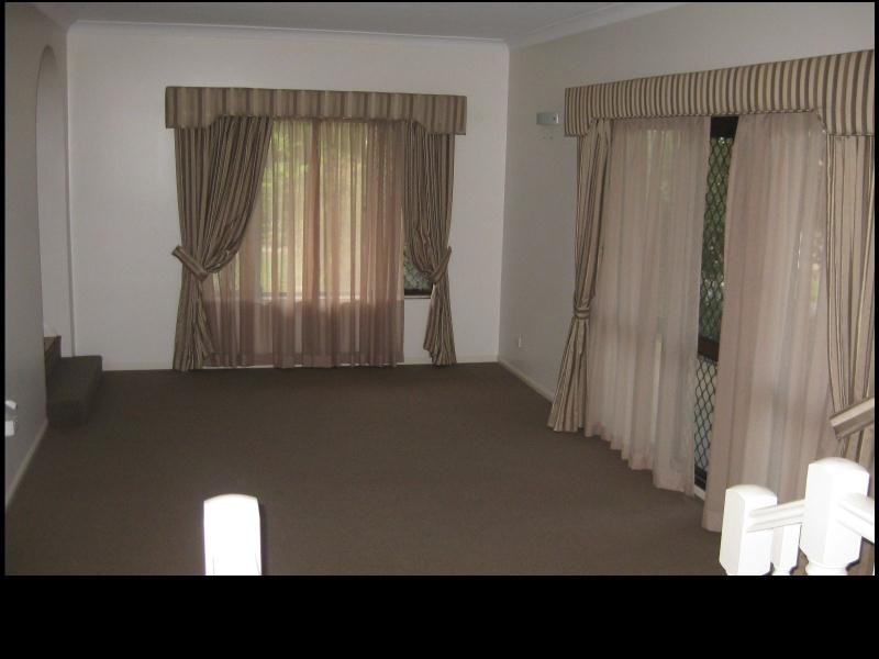 9 Sauterne Street, CARSELDINE, QLD 4034