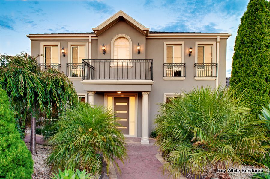8 Olea Court, MILL PARK, VIC 3082