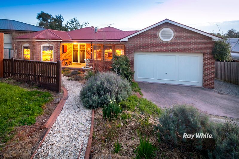 12 Mathew Court, LANGWARRIN VIC 3910