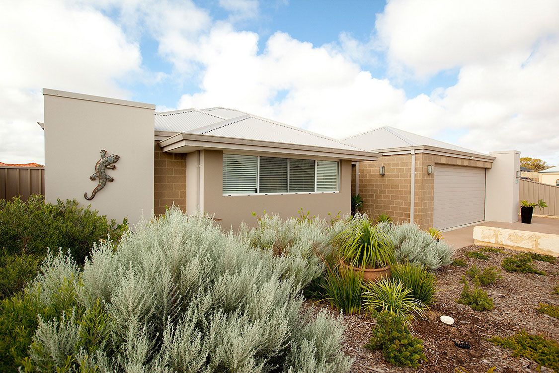 23 Topsail Street, DRUMMOND COVE, WA 6532