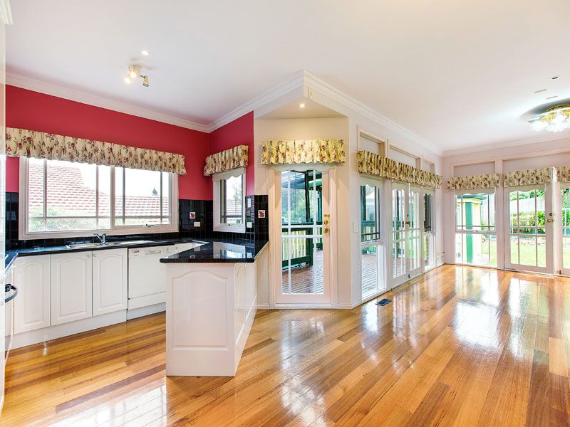 7 Katoomba Drive, MULGRAVE, VIC 3170