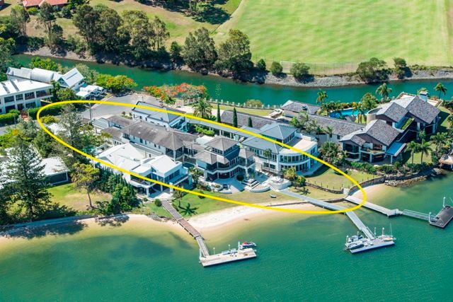 14 Korong Street, SOUTHPORT QLD 4215