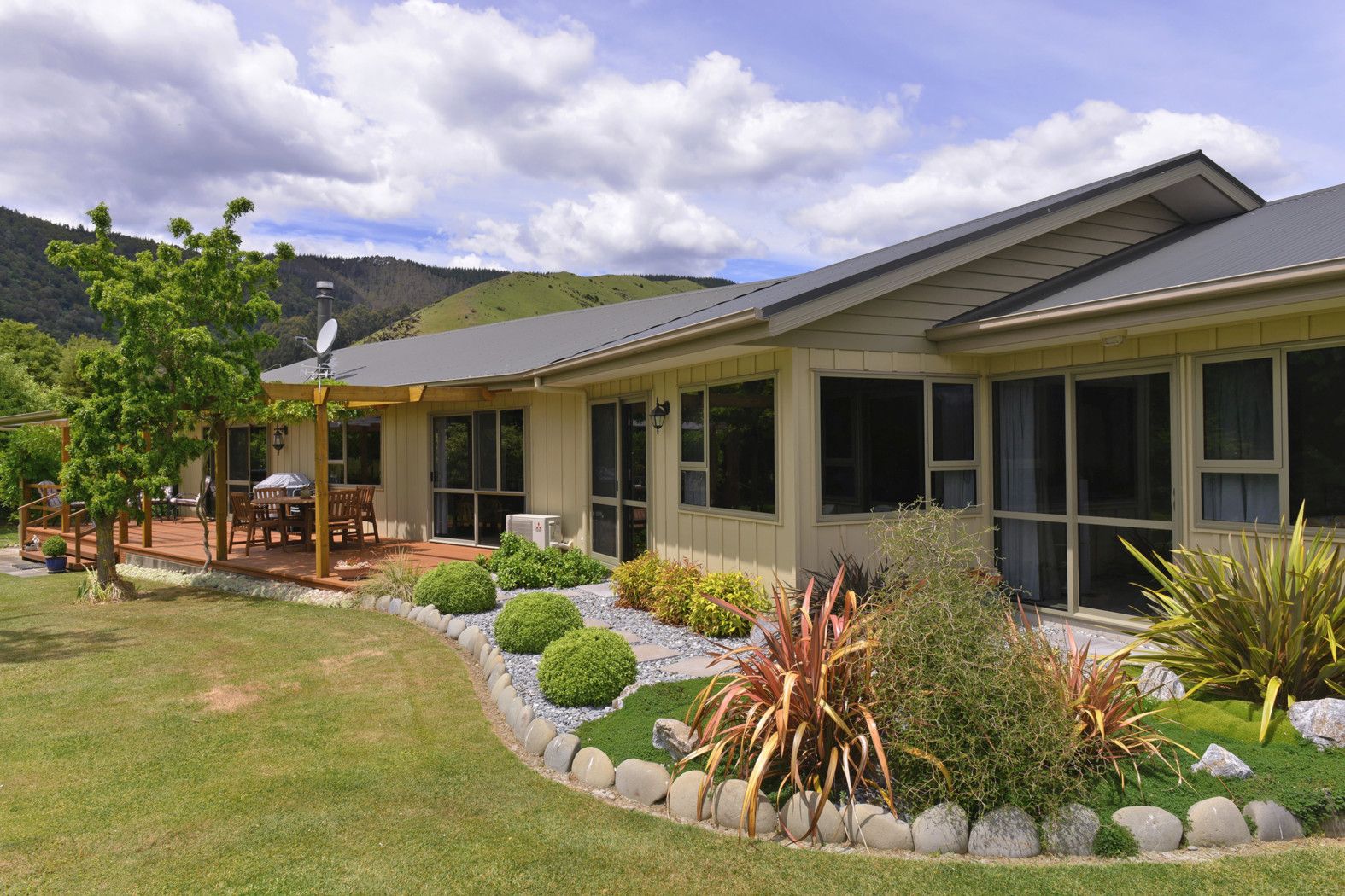 23 Totara Street, Tapawera, Tasman District