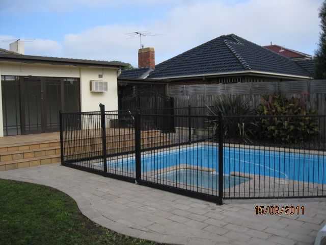 13 Hudson Street, MCKINNON, VIC 3204