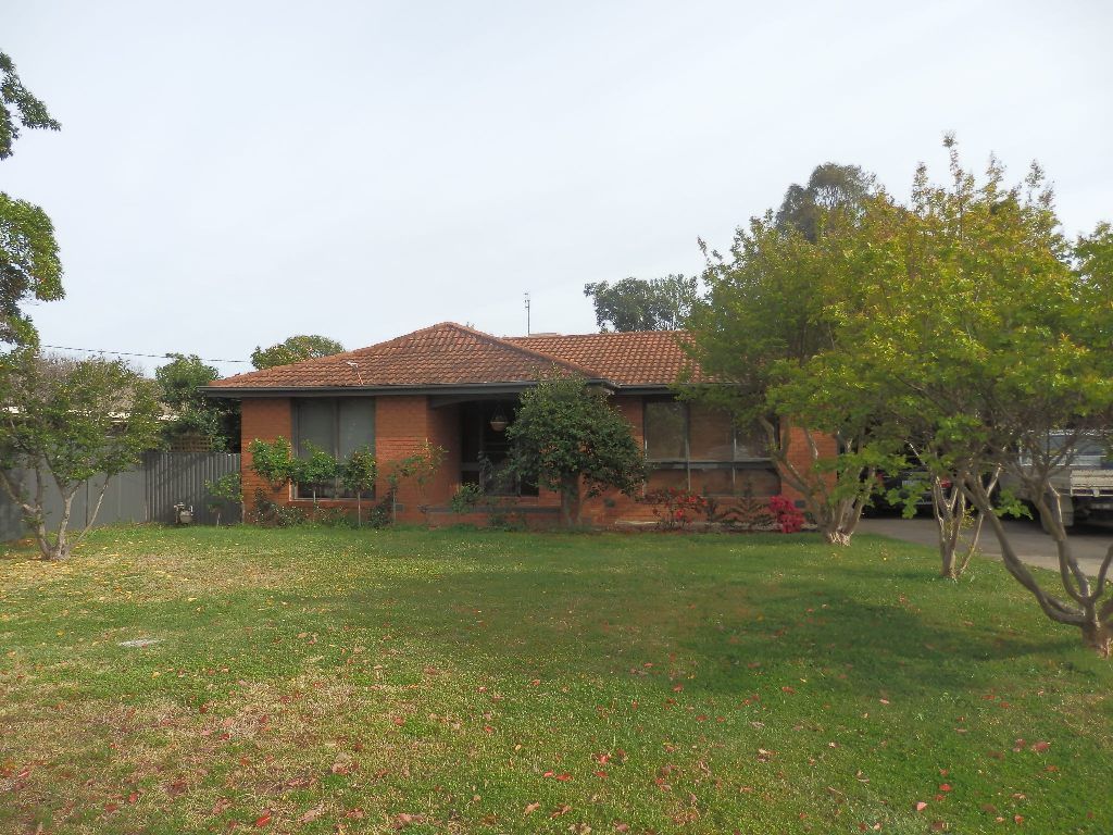 38 Blair Street, MOAMA NSW 2731