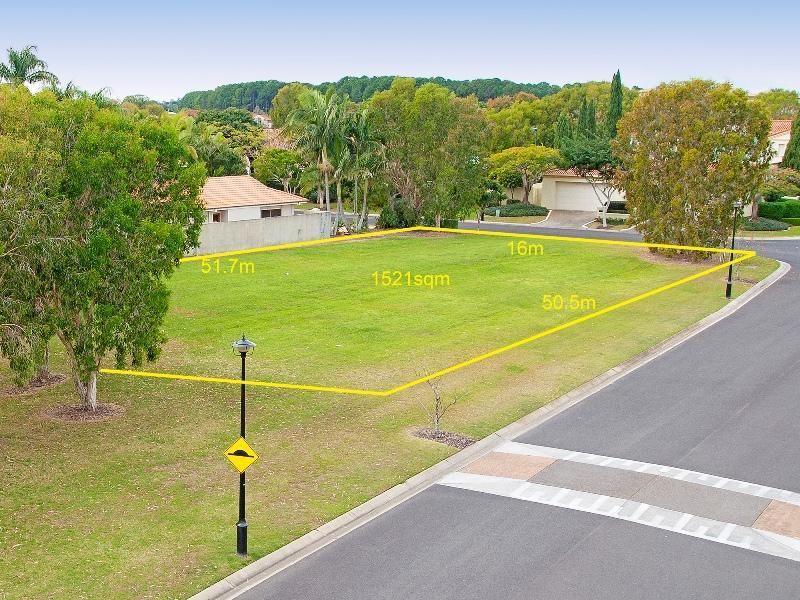 1090 Killymoon Drive, HOPE ISLAND QLD 4212