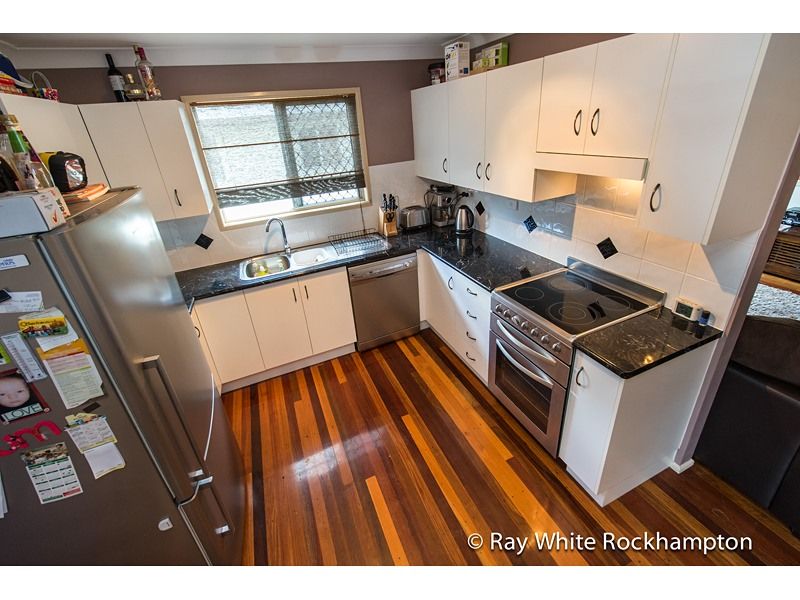 8 McMurtrie Street, Kawana, QLD 4701