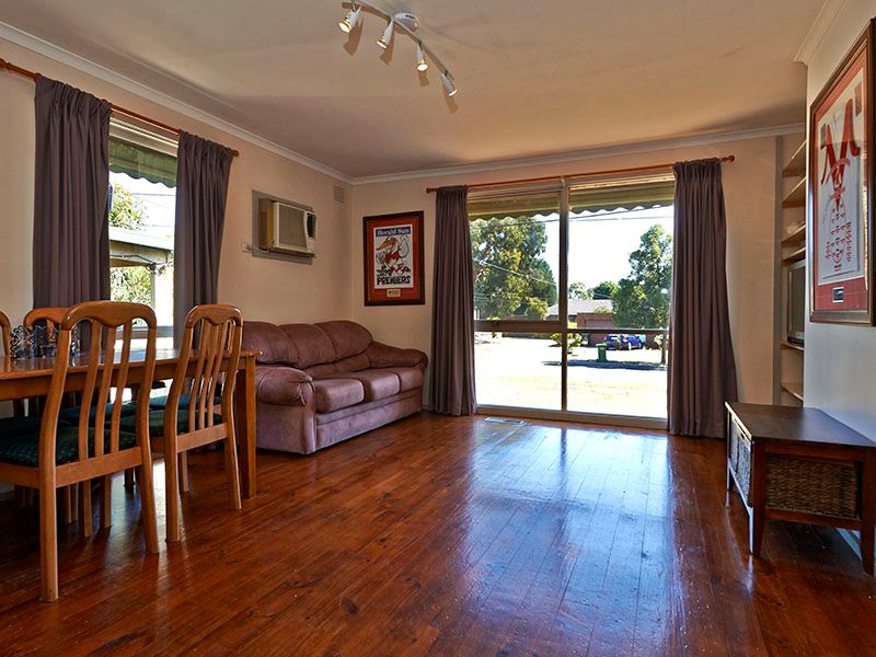 48 Sinclair Road, BAYSWATER, VIC 3153