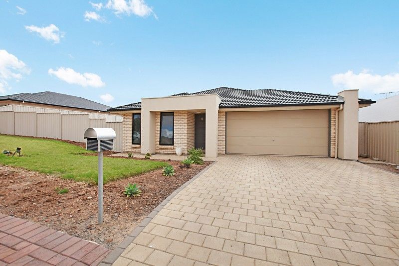 6 Silver Cloud Grove, SELLICKS BEACH SA 5174