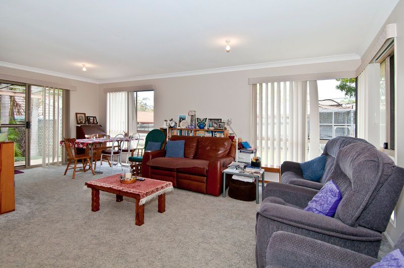 25 Waters Street, WATERFORD WEST, QLD 4133
