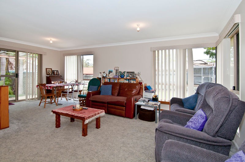 25 Waters Street, WATERFORD WEST, QLD 4133