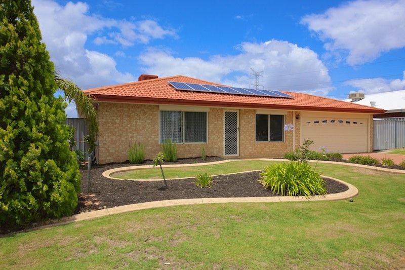 35 Brookside Gardens, CAVERSHAM WA 6055