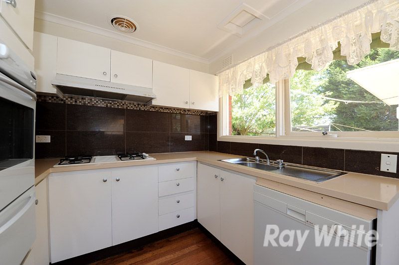 5 Lawrence Court, BAYSWATER, VIC 3153