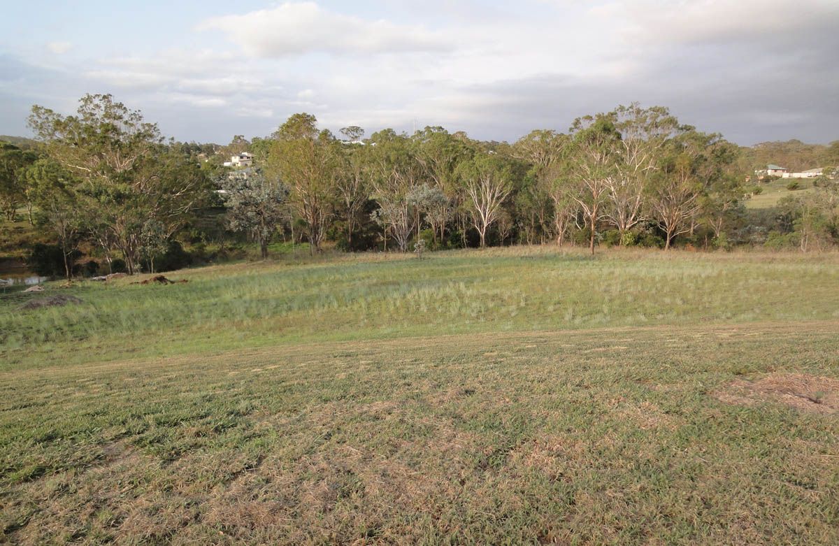 5 Lydia Place, TOP CAMP, QLD 4350