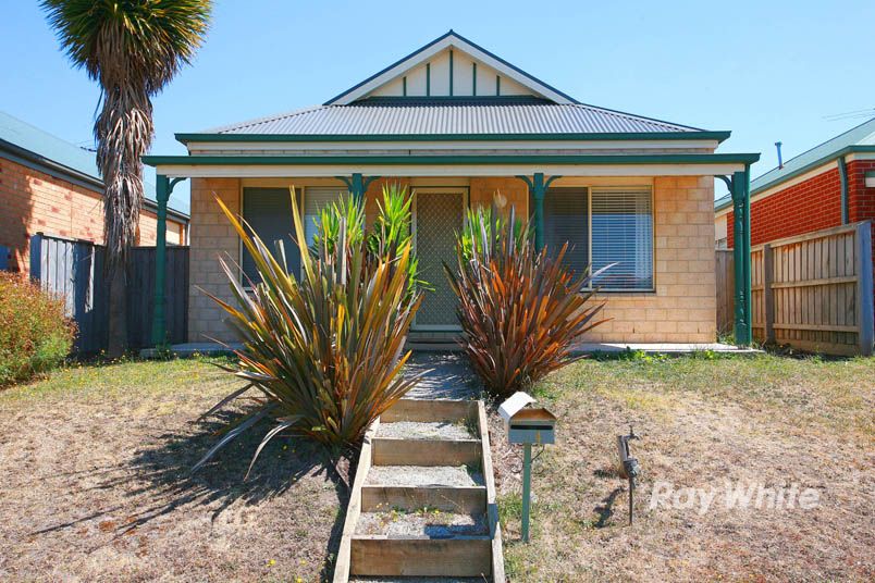 54 Springhill Drive, CRANBOURNE VIC 3977