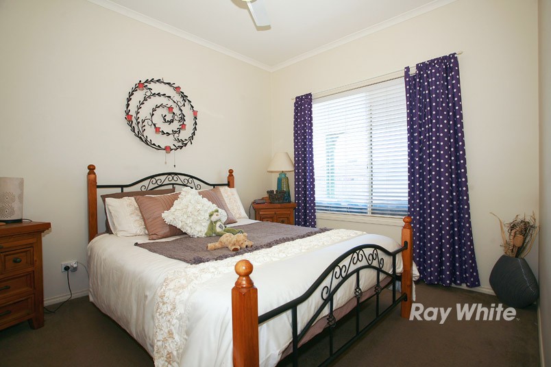 54 Springhill Drive, CRANBOURNE, VIC 3977