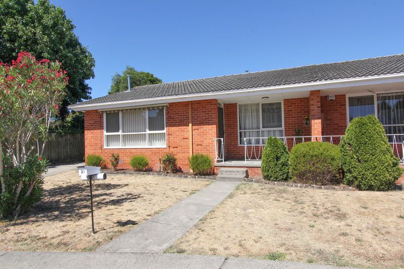 34 Maroo Street, HUGHESDALE VIC 3166