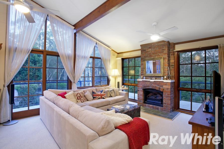 7 Forest Knoll, CASTLE HILL, NSW 2154