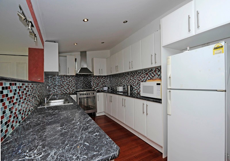16 Grimwade Street, RESERVOIR, VIC 3073