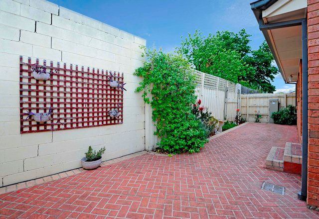 45 Elinda Place, RESERVOIR, VIC 3073