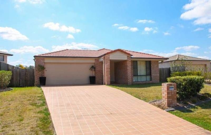 13 Tennessee Way, BERRINBA QLD 4117