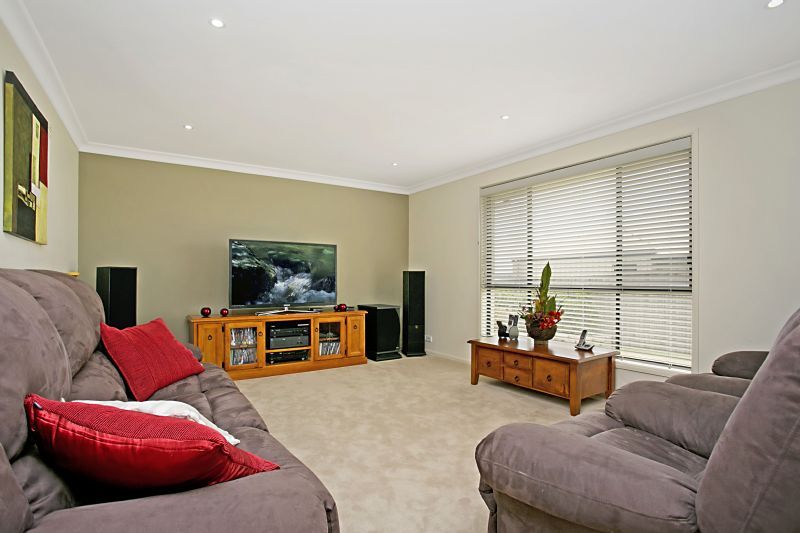 31 Saddler's Drive, GILLIESTON HEIGHTS, NSW 2321