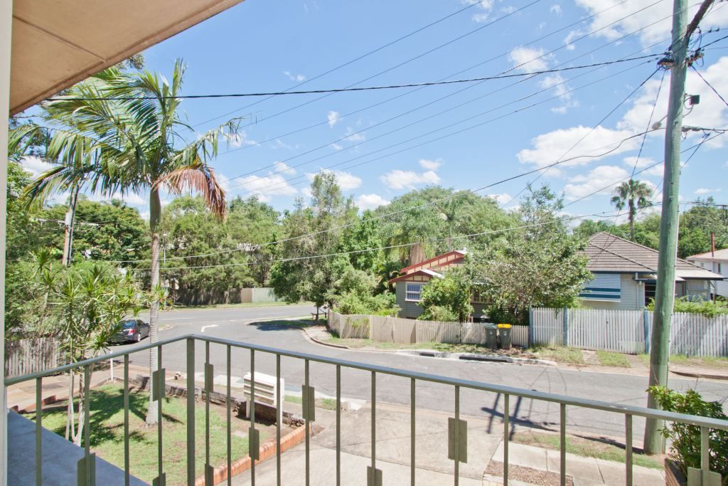 1/17 Fenton Street, FAIRFIELD, QLD 4103