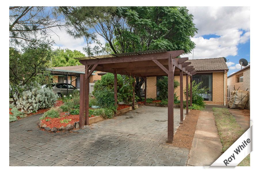 4 Pogney Place, RICHARDSON, ACT 2905