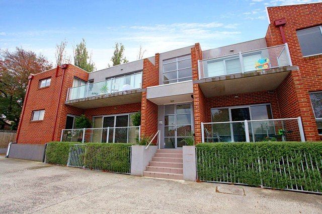 2/755 Plenty Road, RESERVOIR, VIC 3073