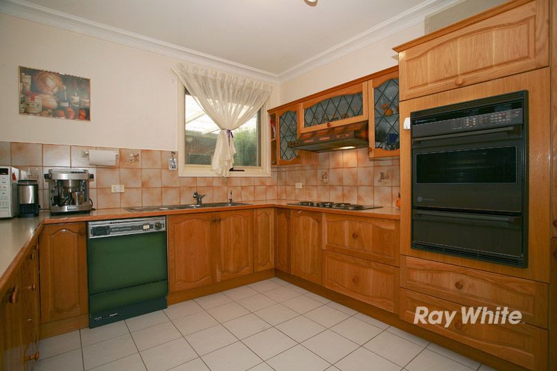 6 Nyala Court, KEYSBOROUGH, VIC 3173