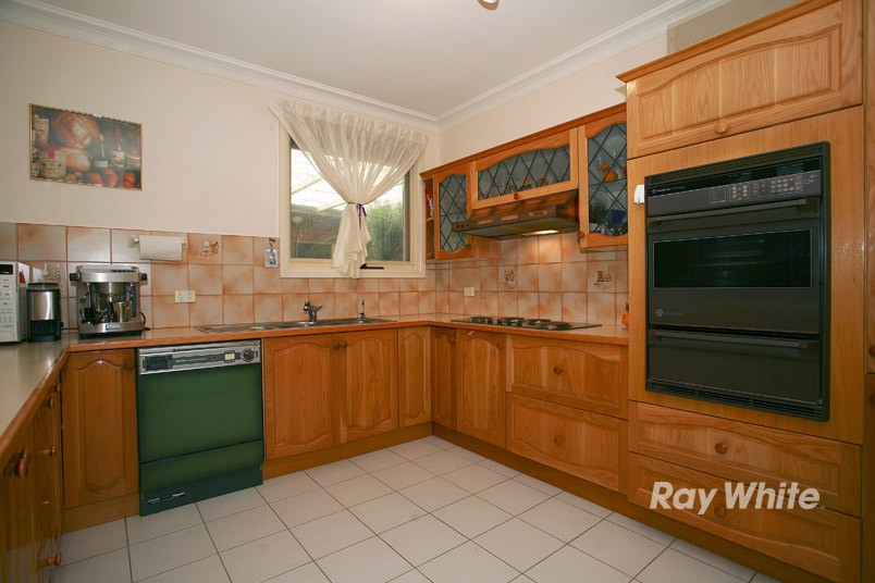 6 Nyala Court, KEYSBOROUGH, VIC 3173