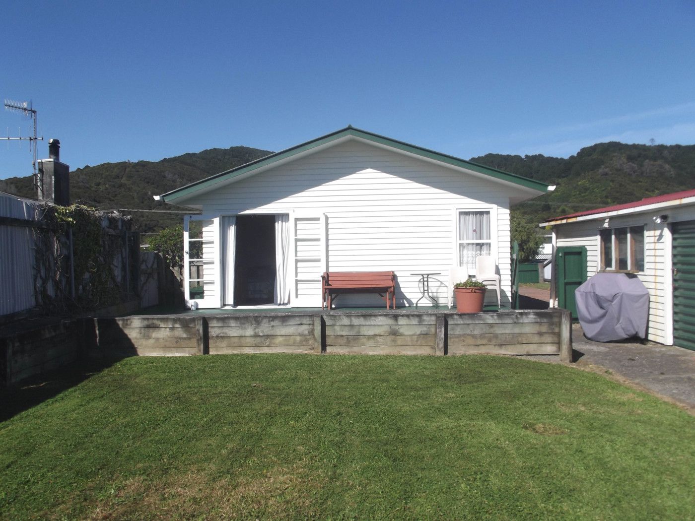 38 Karamu Crescent, WAINUIOMATA, Lower Hutt City