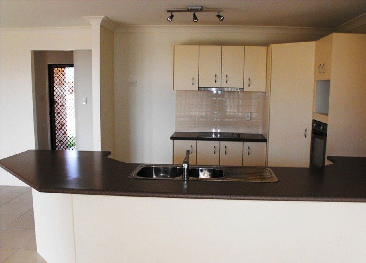 SANDSTONE POINT, QLD 4511