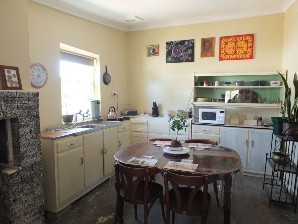 6 Flinders Street, KADINA, SA 5554