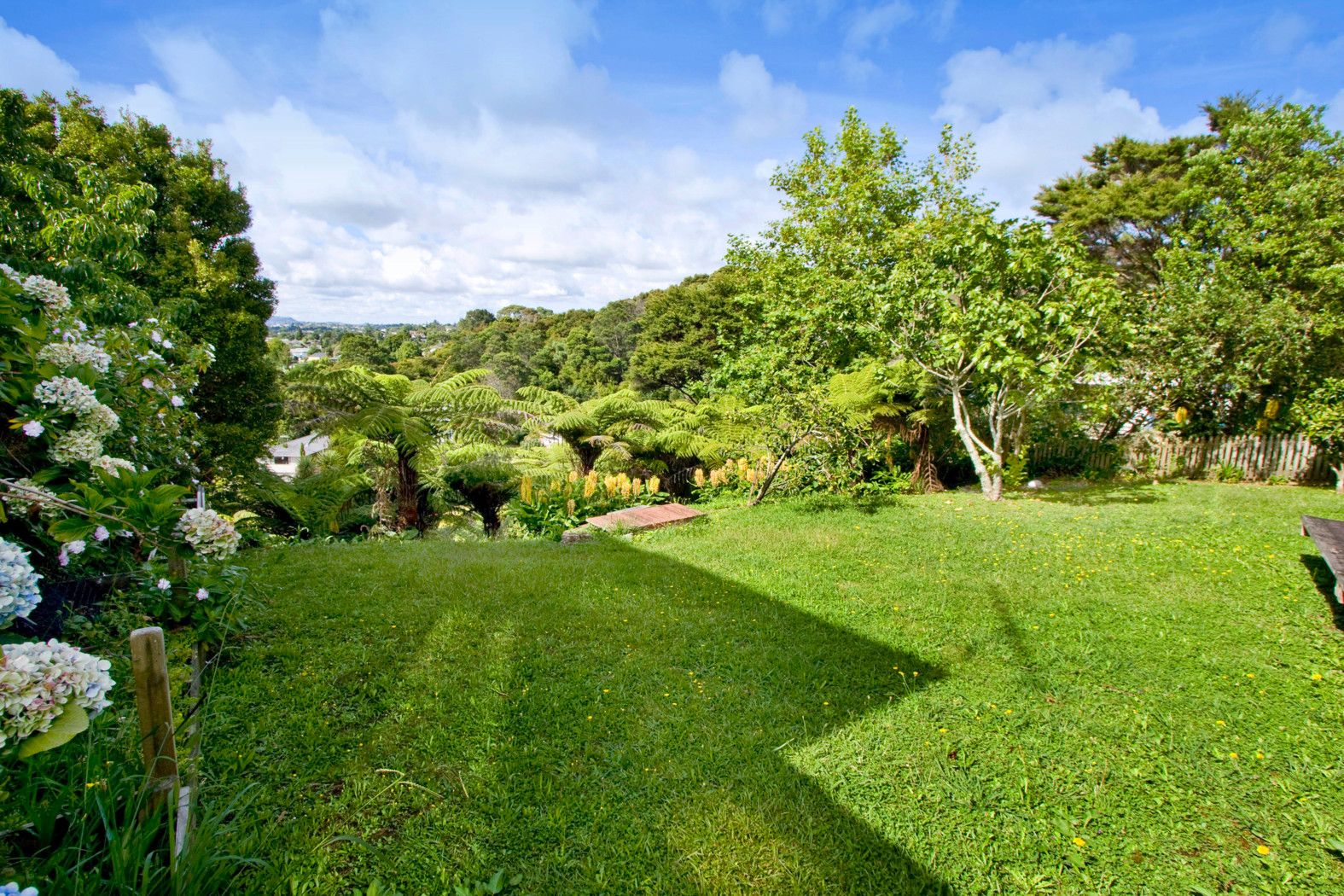 49B Sunset Road, TOTARAVALE, North Shore City