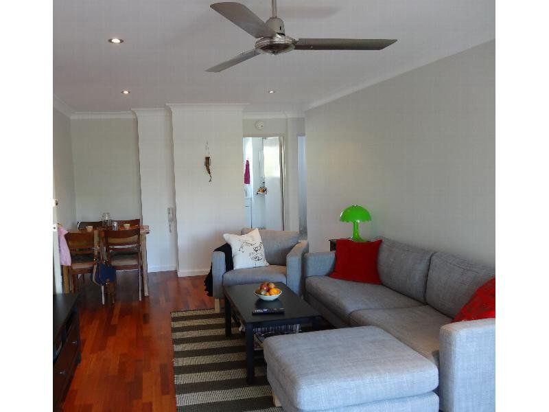 15 Cecil Street, INDOOROOPILLY QLD 4068