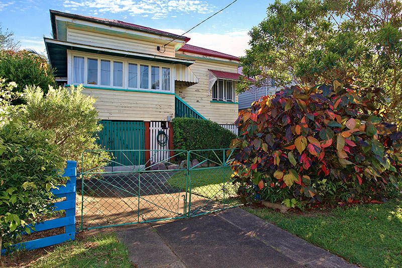 54 Soden Street, YEERONGPILLY QLD 4105