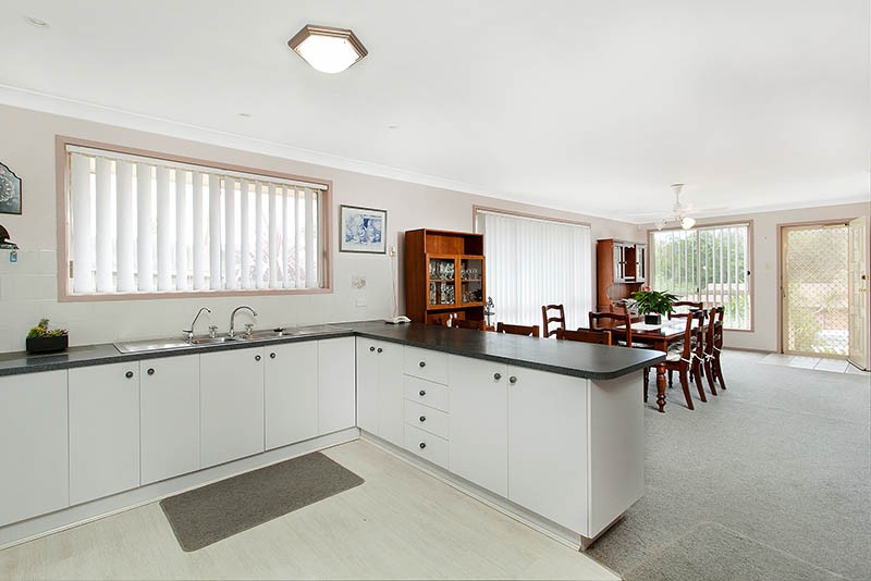 2/23 Conway Crescent, BLACKBUTT, NSW 2529