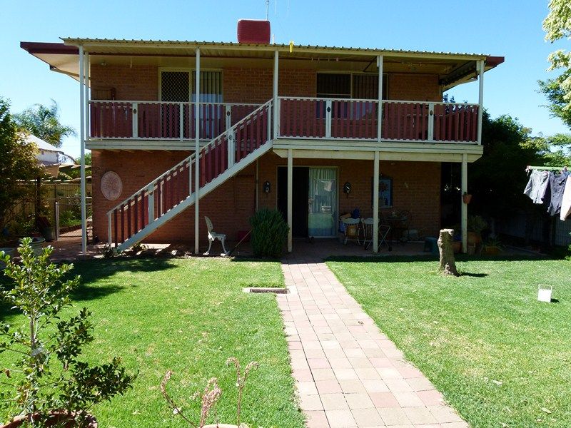 13 Renfree, FORBES, NSW 2871