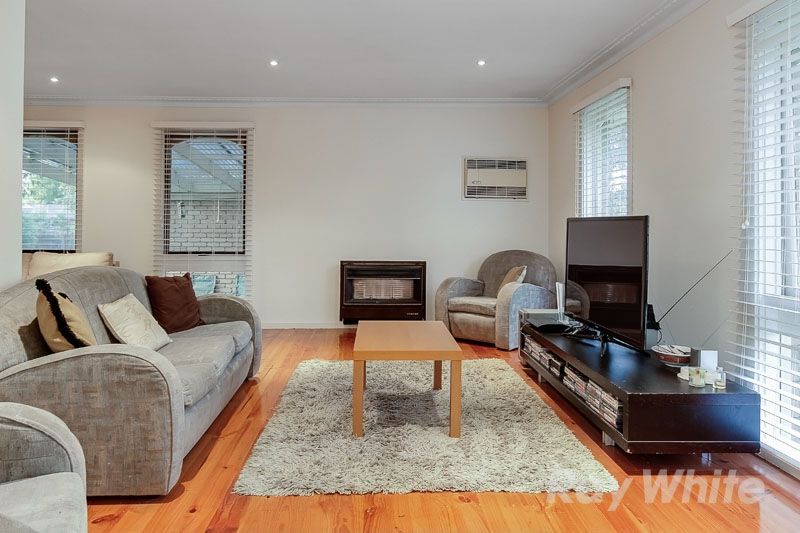 8 Denham Court, SCORESBY, VIC 3179