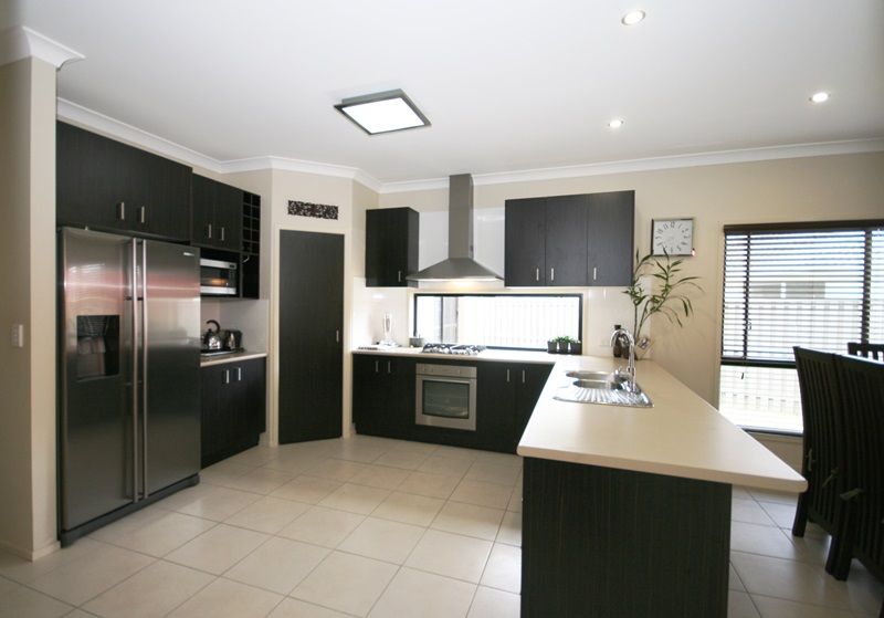 27 Trump Crct, NORTH LAKES, QLD 4509