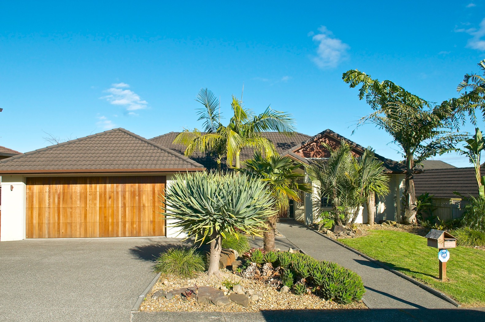 35 John Brooke Crescent, Dannemora, Manukau City